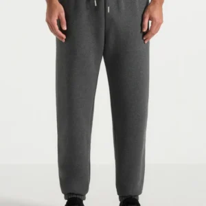 js005-signature-regular-fit-cuffed-joggers-charcoal-grey