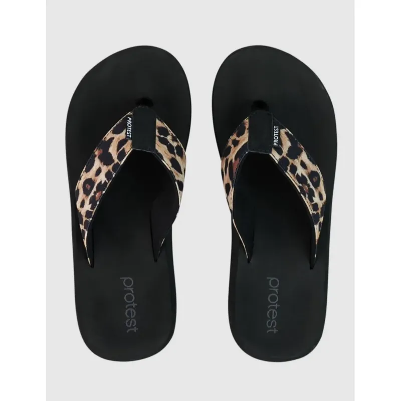 Protest Mason slaps fudge camel Flip Flops